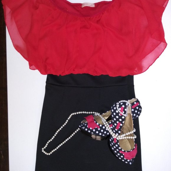 Krisp Chiffon Dress - Picture 2 of 6